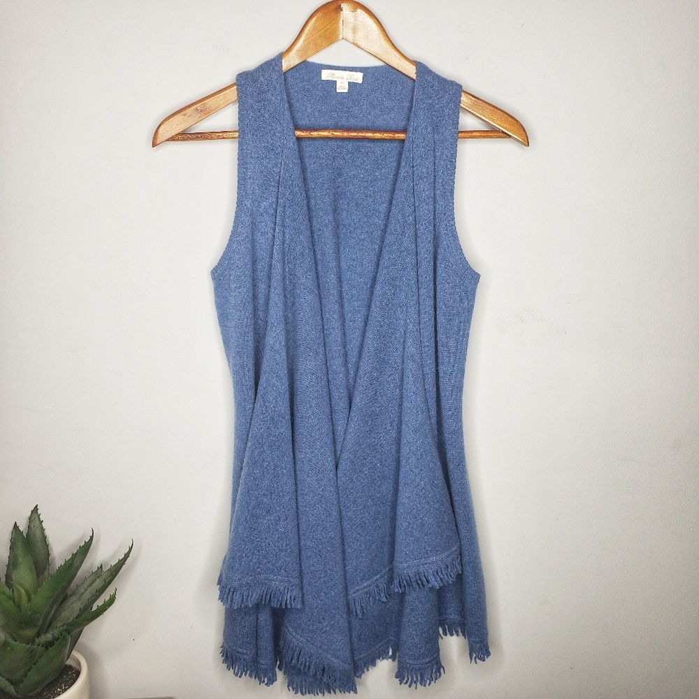 Minnie Rose Cashmere Fringe Vest in Blue